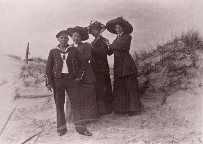 Gruppenbild in den D&uuml;nen