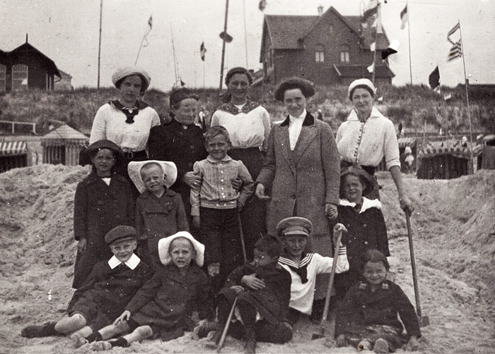 Gruppenfoto am Strand