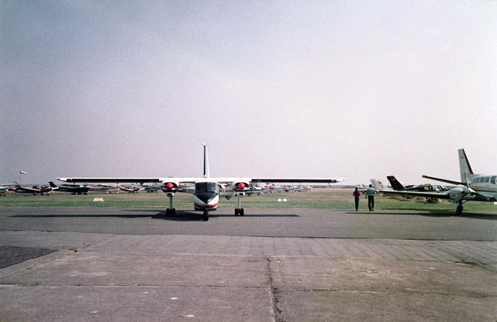 Flugzeuge auf dem Vorfeld