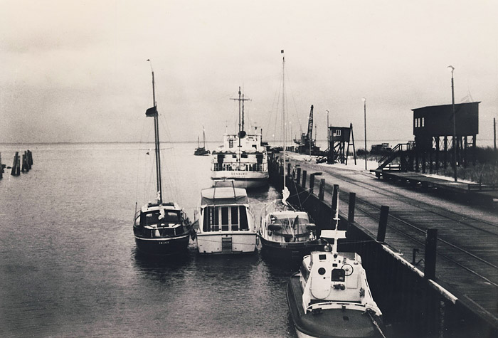 Schiffe am Westanleger