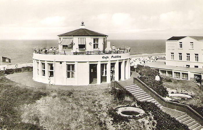Caf&eacute; Pudding von S&uuml;dwesten her gesehen