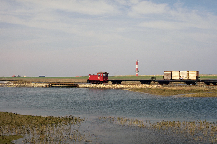 Inselbahn im Bereich der Westlagune