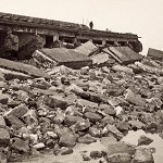 Zerst&ouml;rte Strandmauer